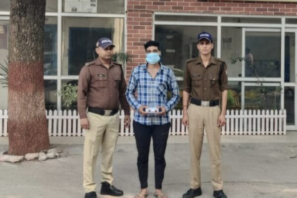 रुड़की पुलिस ने स्मैक तस्कर को किया गिरफ्तार, 12.87 ग्राम अवैध स्मैक भी बरामद