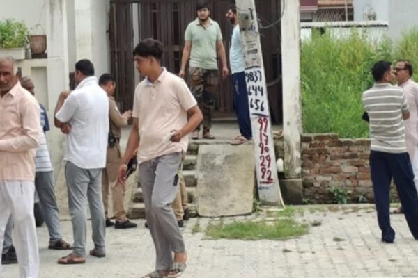 रुड़की: पूर्व फौजी की गोली लगने से मौत, घर में मिली खून से लथपथ लाश, जांच जारी।