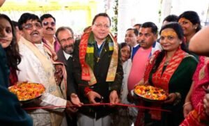 मुख्यमंत्री ने खाटू श्याम धाम में पूजा-अर्चना कर प्रदेश में खुशहाली की कामना की