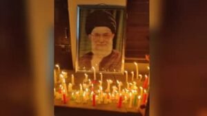 ईरान में खामेनेई की मौत पर देहरादून में शिया समुदाय ने जताया शोक, जलाई कैंडल